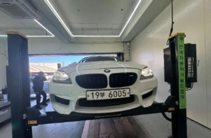BMW M6