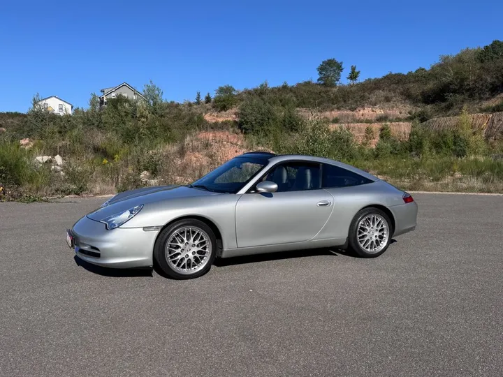 Porsche 996