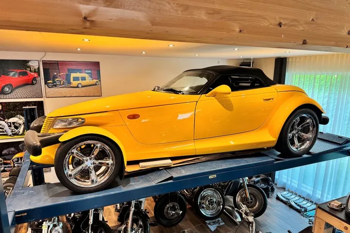 Plymouth Prowler
