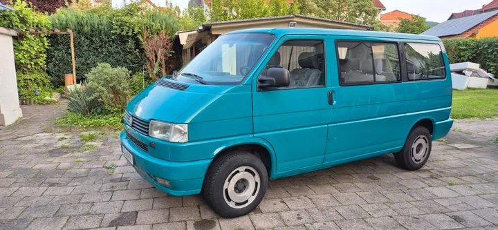Volkswagen T4 Caravelle