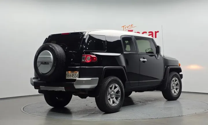 Toyota FJ Cruiser