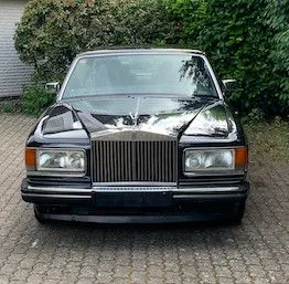 Rolls-Royce Silver Spirit