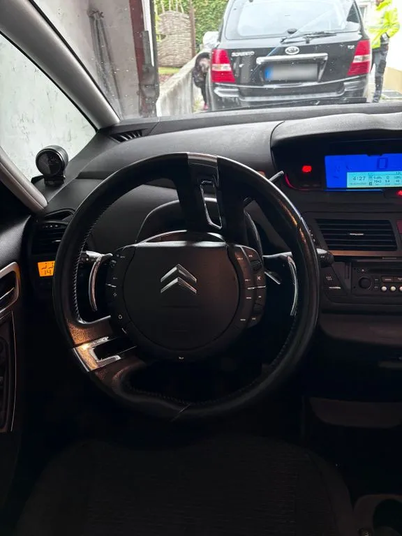 Citroën C4
