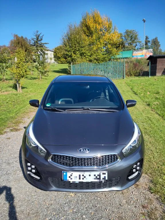Kia cee'd / Ceed