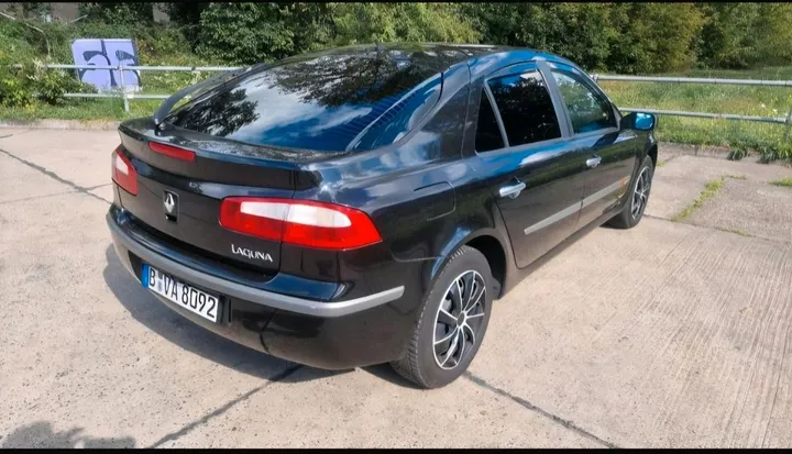 Renault Laguna
