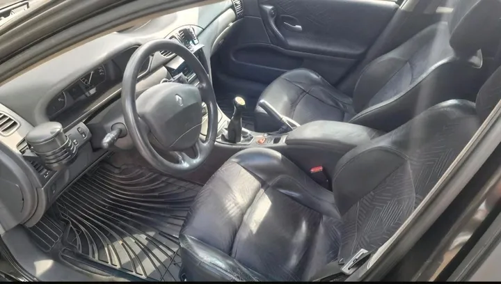 Renault Laguna