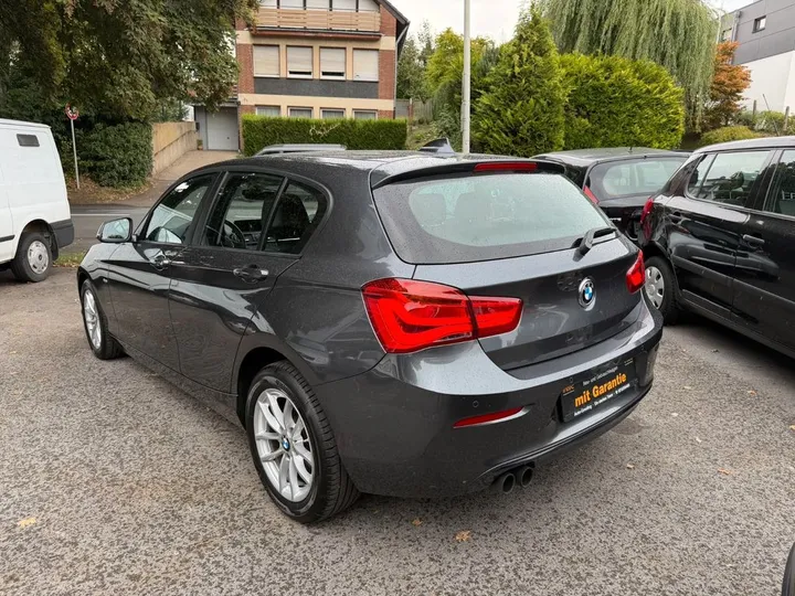 BMW 120