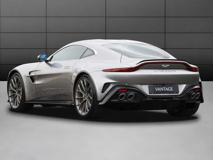 Aston Martin V8 Vantage