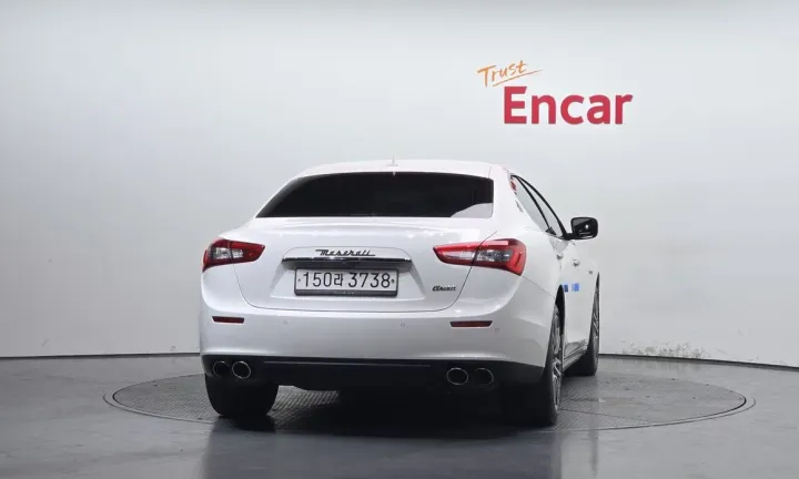 Maserati Ghibli