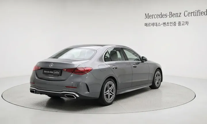 Mercedes-Benz C-Class