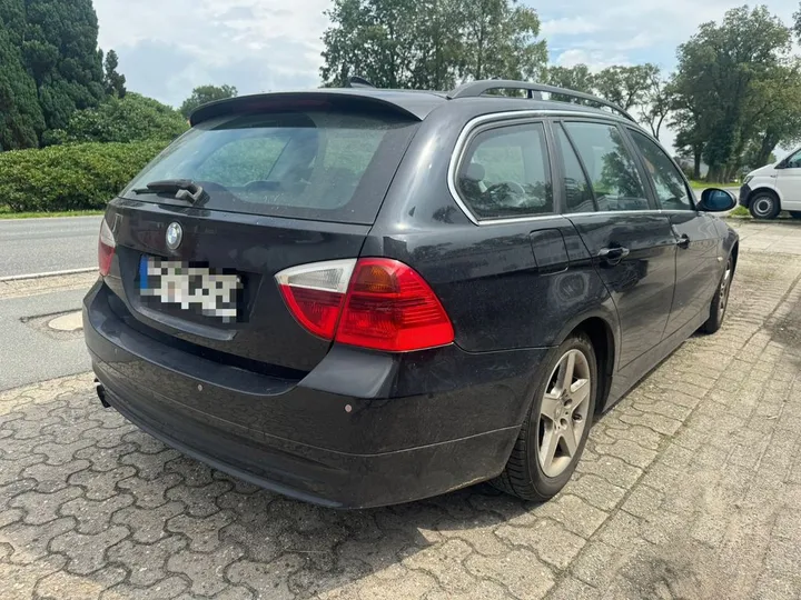 BMW 325