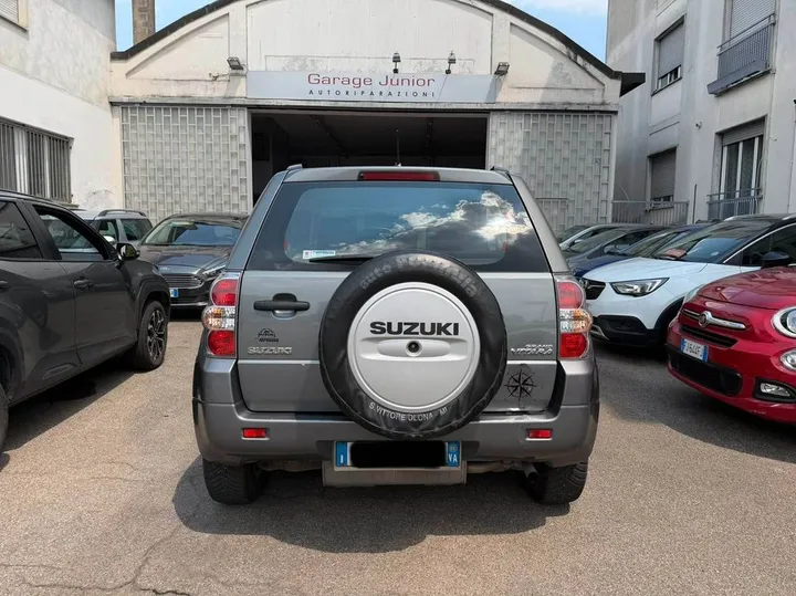 Suzuki Grand Vitara