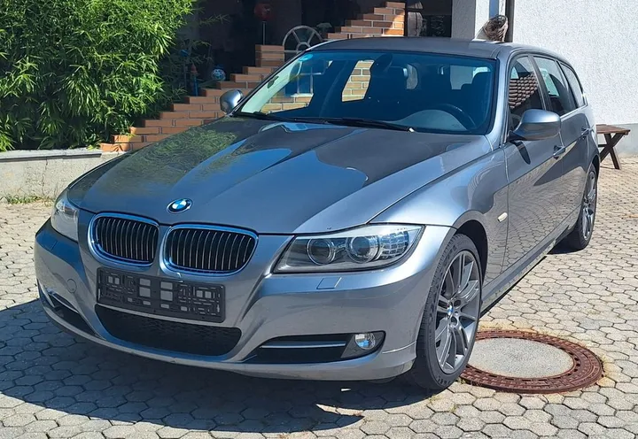 BMW 325