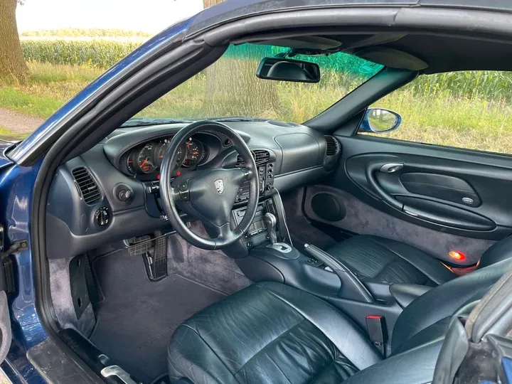Porsche 996