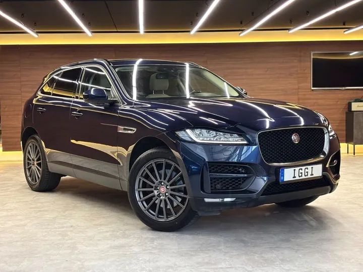 Jaguar F-Pace