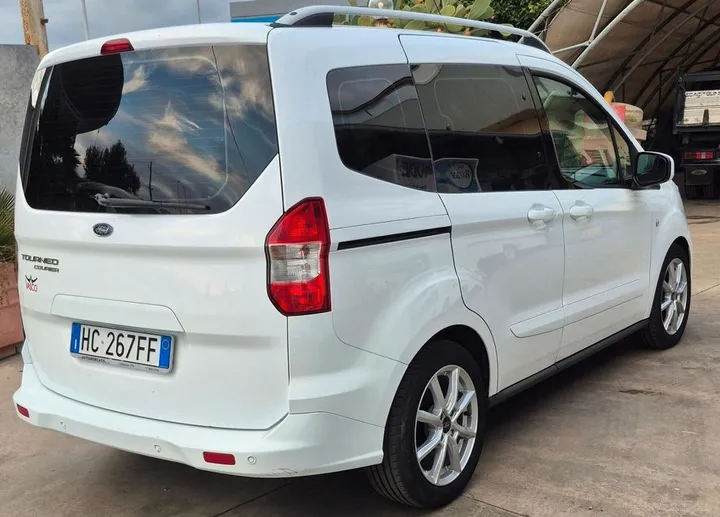 Ford Tourneo Courier