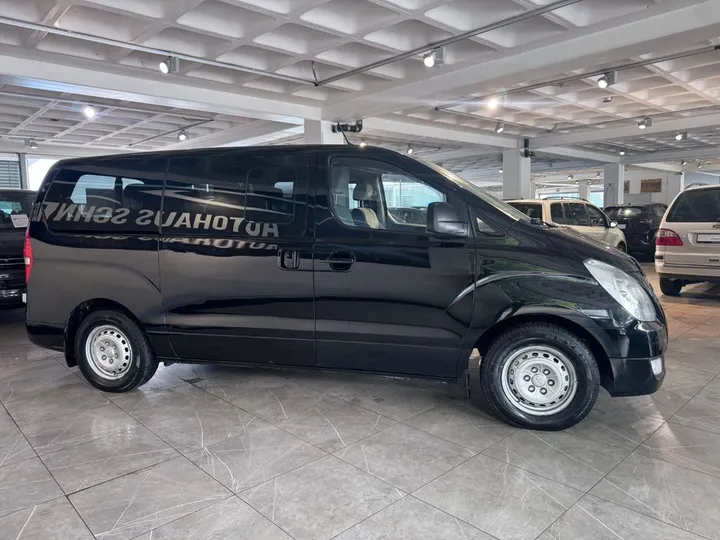 Hyundai H-1