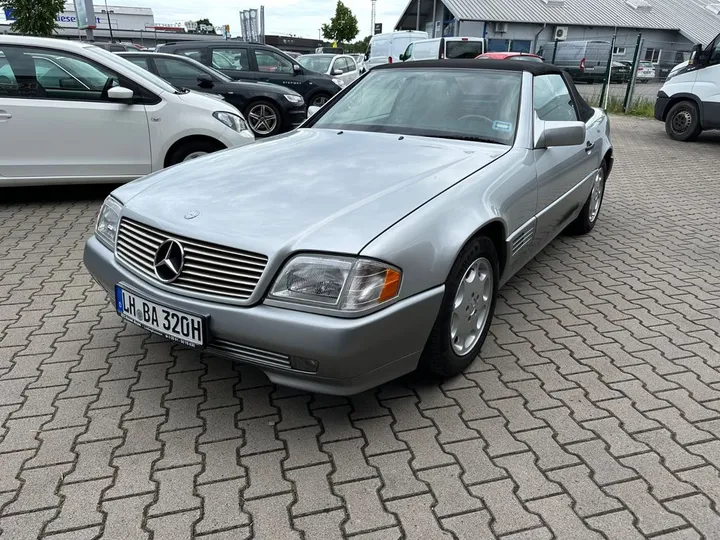 Mercedes-Benz SL 320