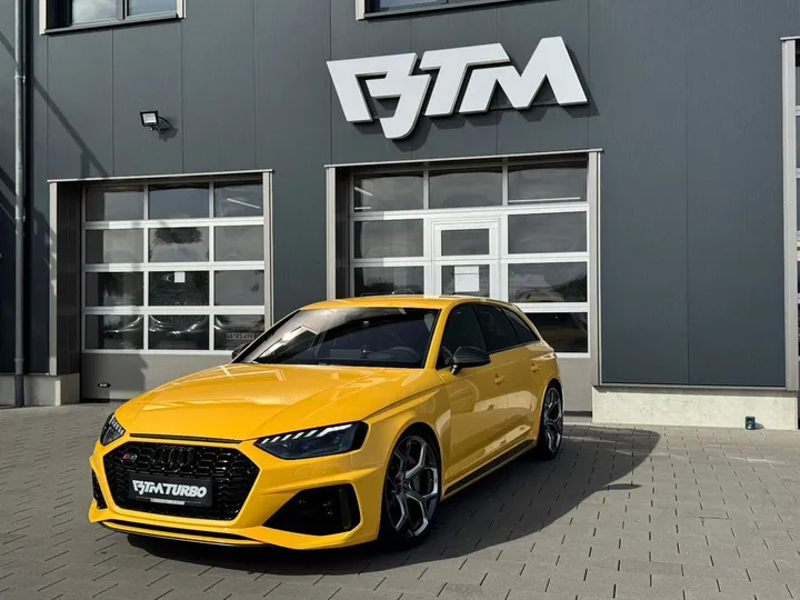 Audi RS4