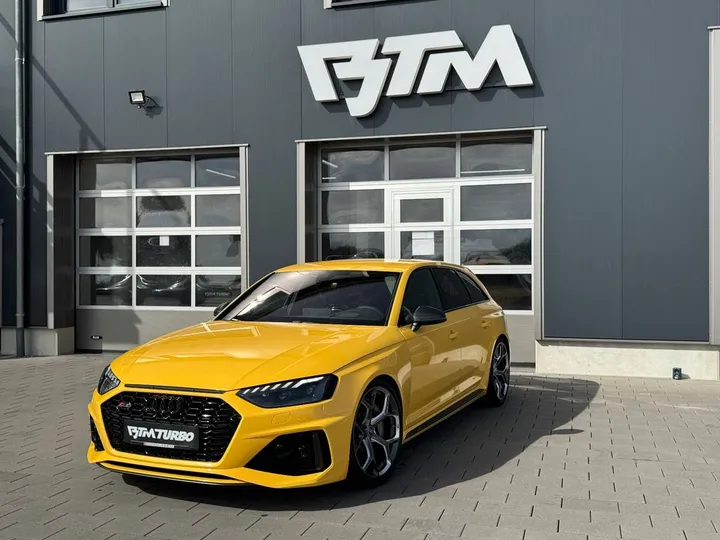 Audi RS4