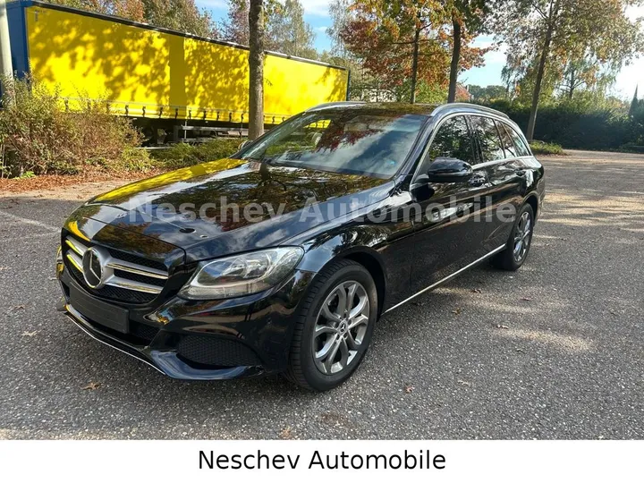 Mercedes-Benz C 220