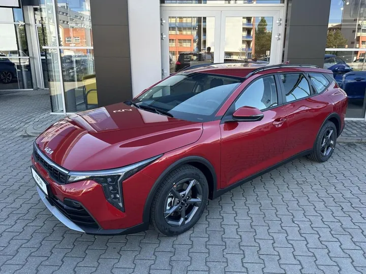 Kia K4