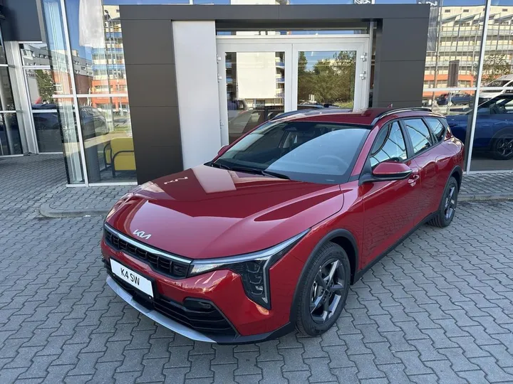 Kia K4
