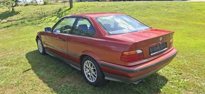 BMW 325