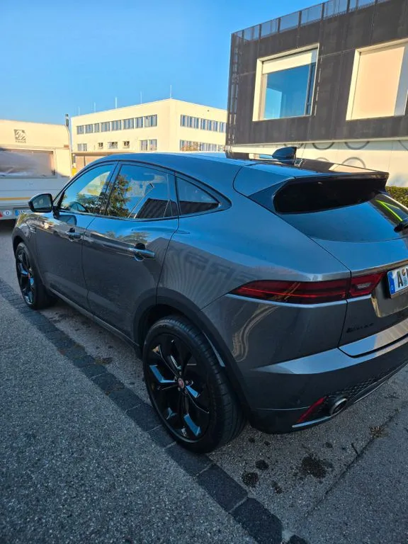 Jaguar E-Pace