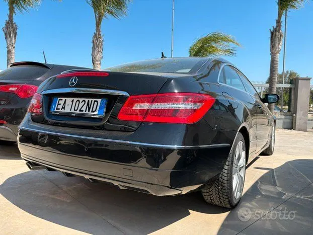 Mercedes-Benz E 250