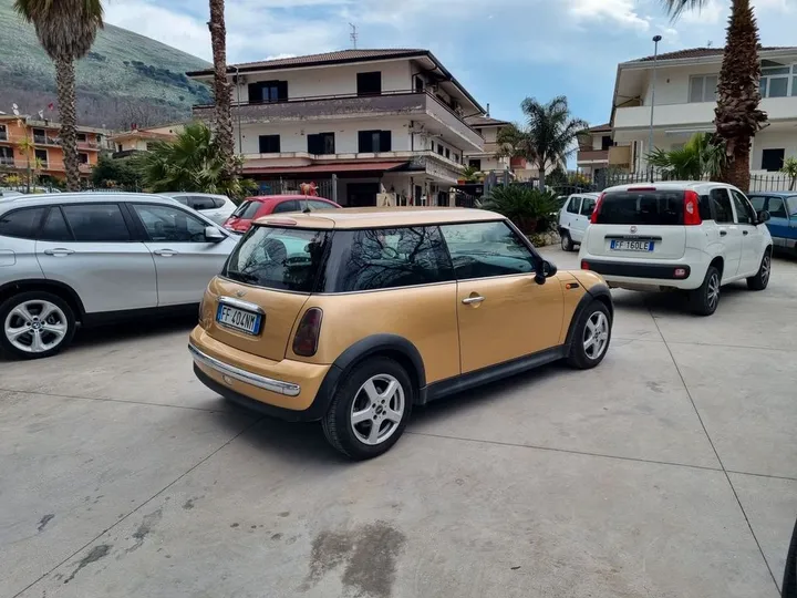MINI One D