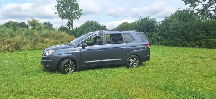 Ssangyong Rodius