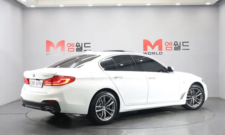 BMW 5-Series