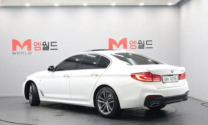BMW 5-Series