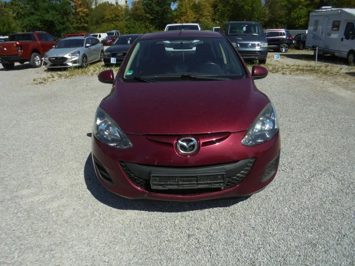 Mazda 2