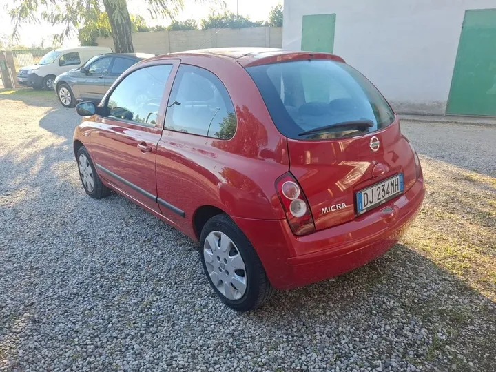 Nissan Micra