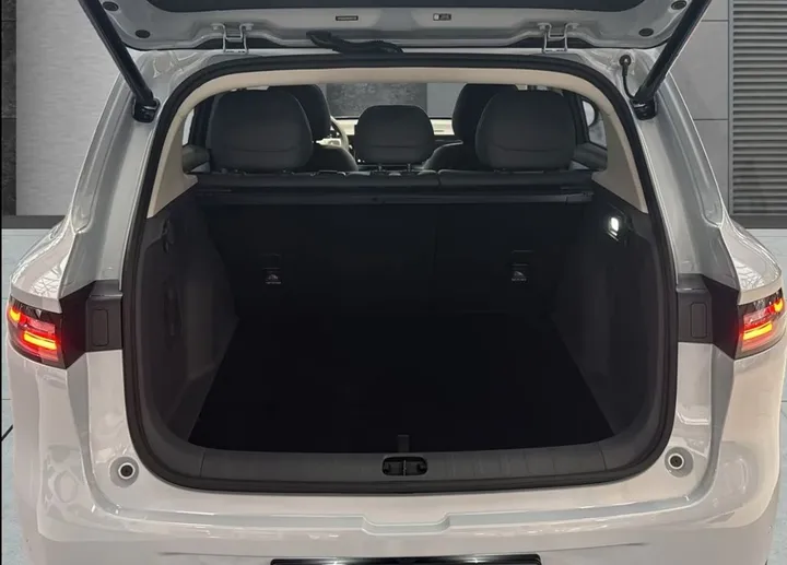 Leapmotor B10