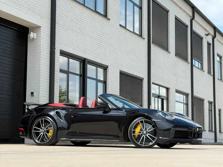 Porsche 992