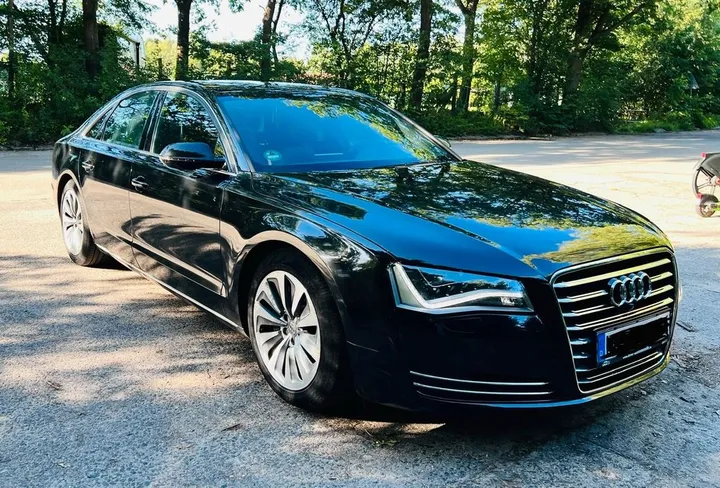 Audi A8