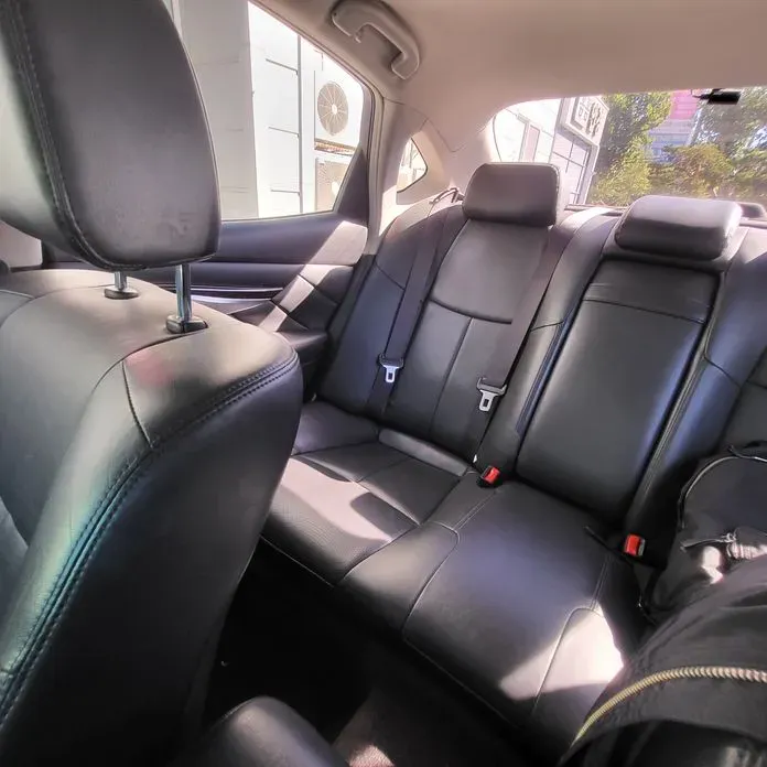 Infiniti Q70
