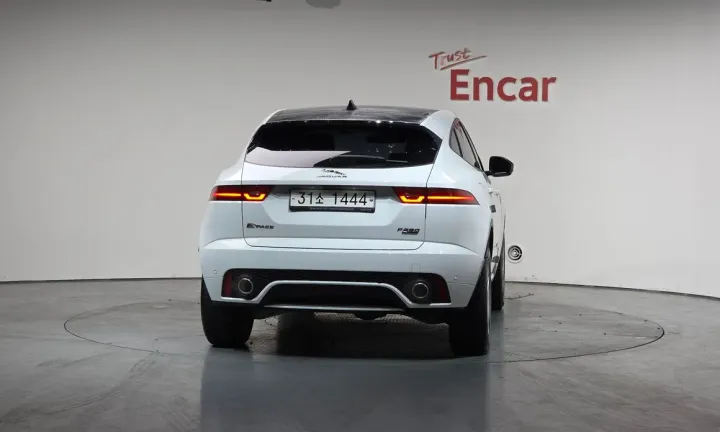 Jaguar E-PACE