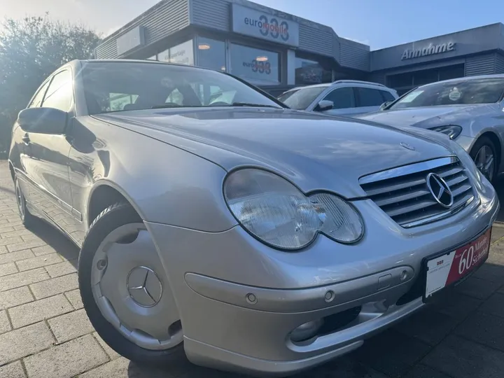 Mercedes-Benz C 180