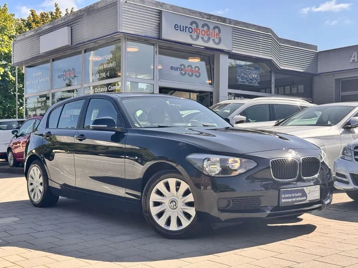 BMW 114
