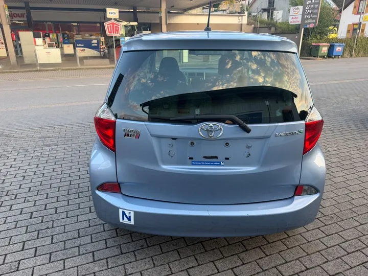 Toyota Verso-S