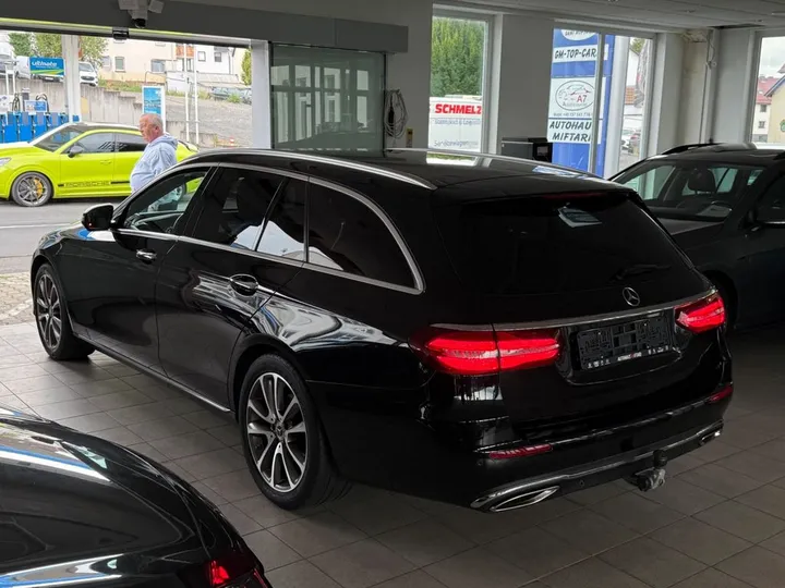 Mercedes-Benz E 250