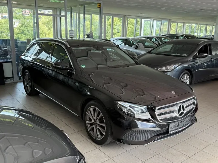 Mercedes-Benz E 250