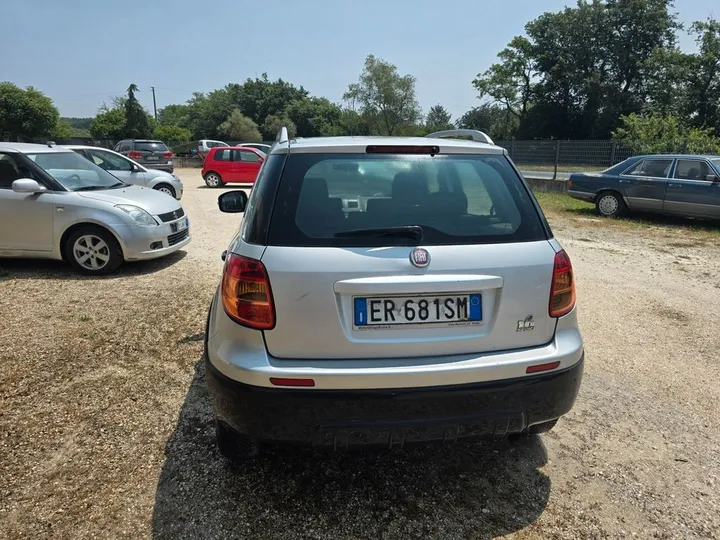 Fiat Sedici