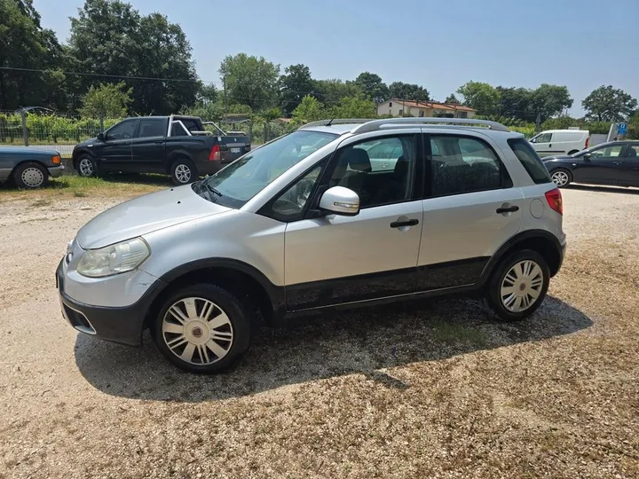 Fiat Sedici