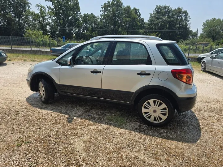 Fiat Sedici