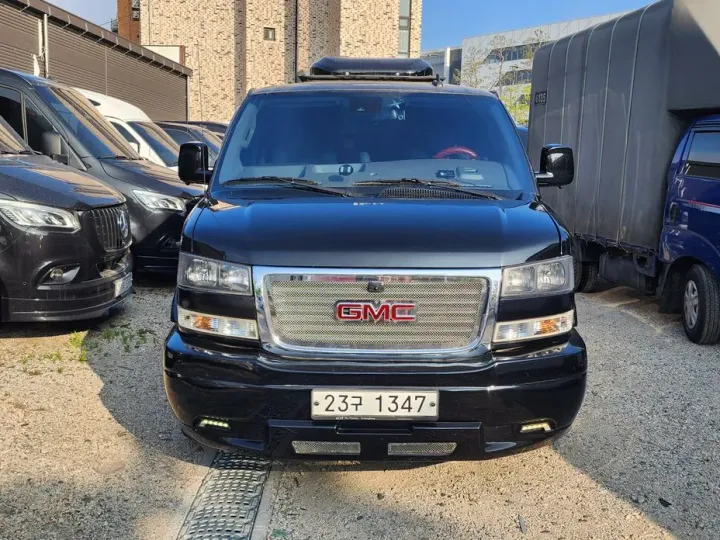 Chevrolet Express Van